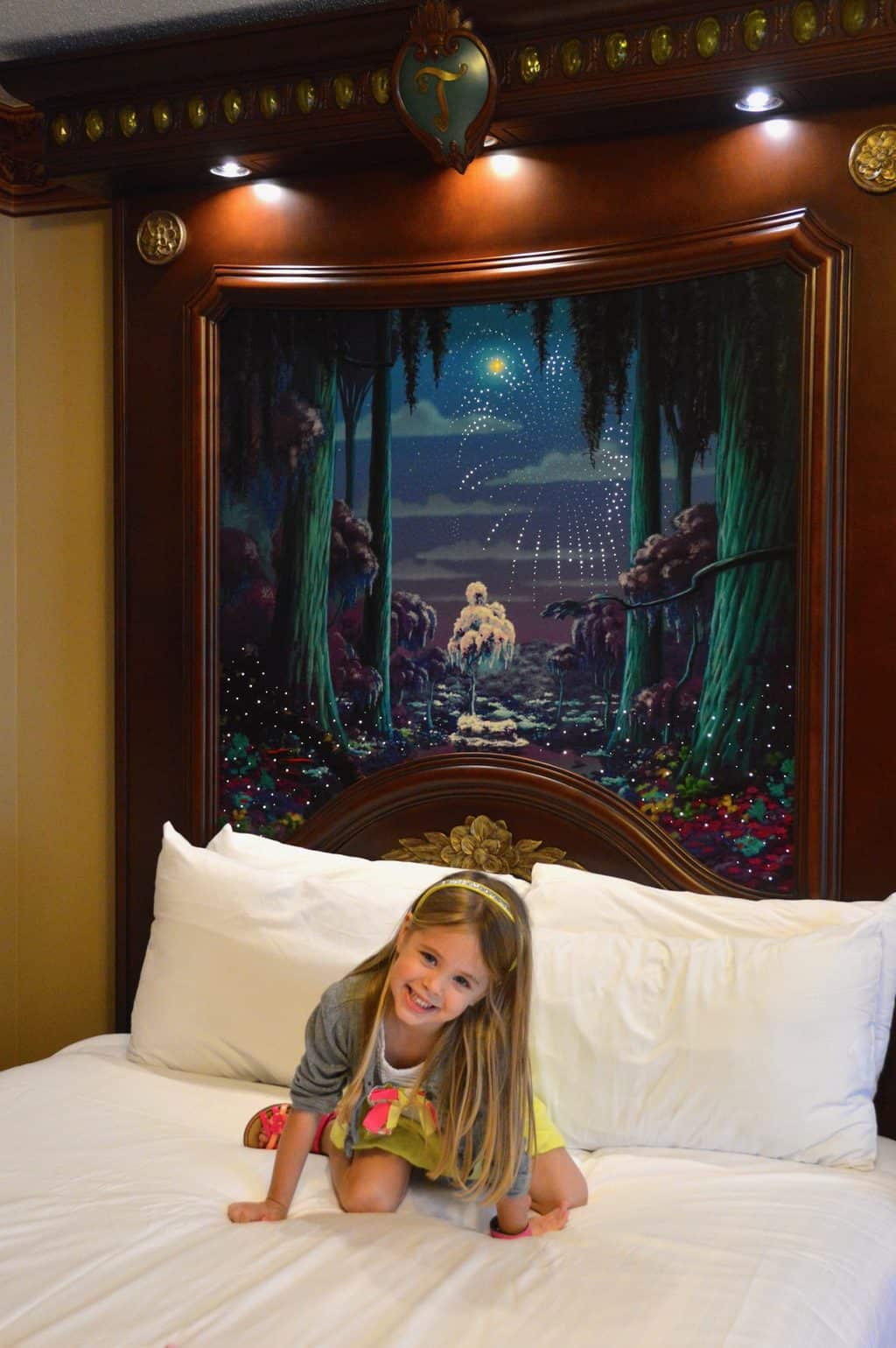 girl at disney port Orleans riverside resort is it worth staying at a disney resort