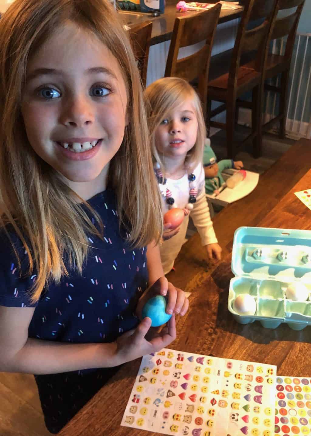 coloring Easter eggs 