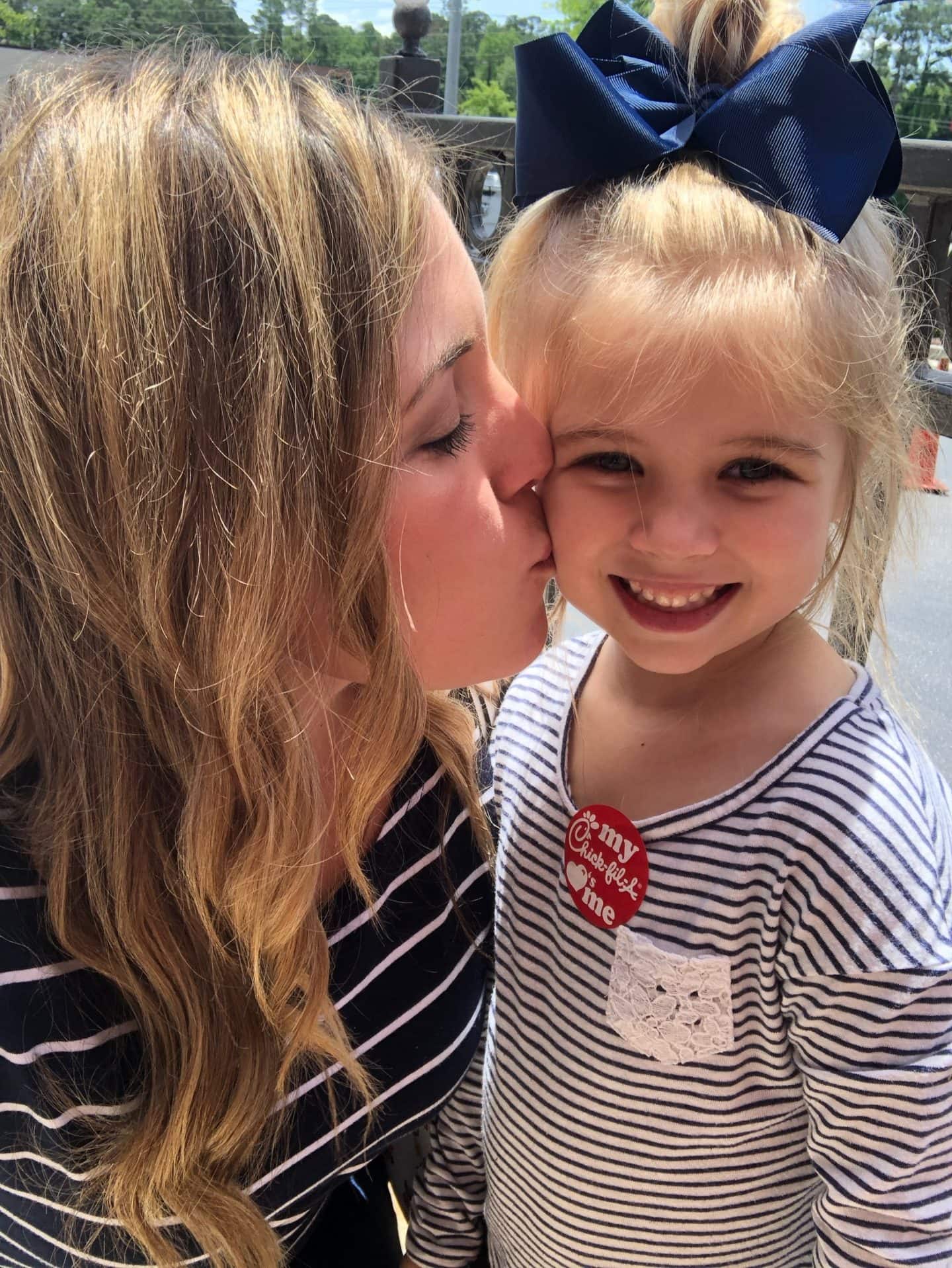 tess and mommy at cfa