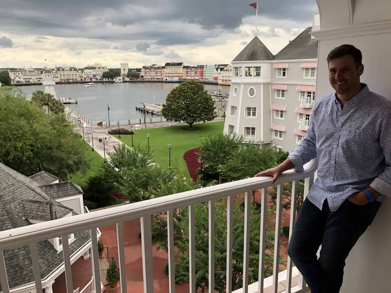 man at disney yacht club resort is it worth staying at a disney resort