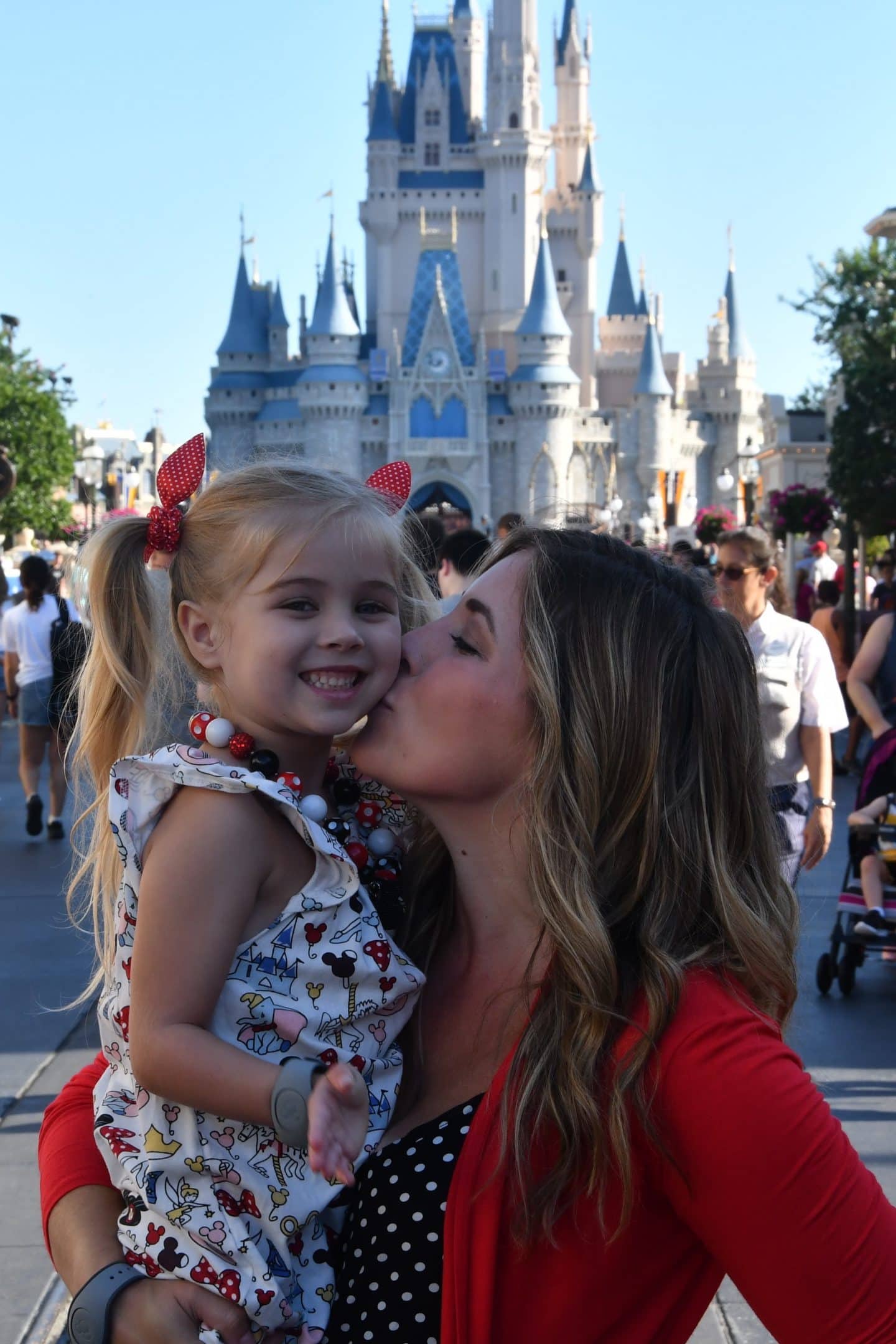 mother and daughter at magic kingdom 