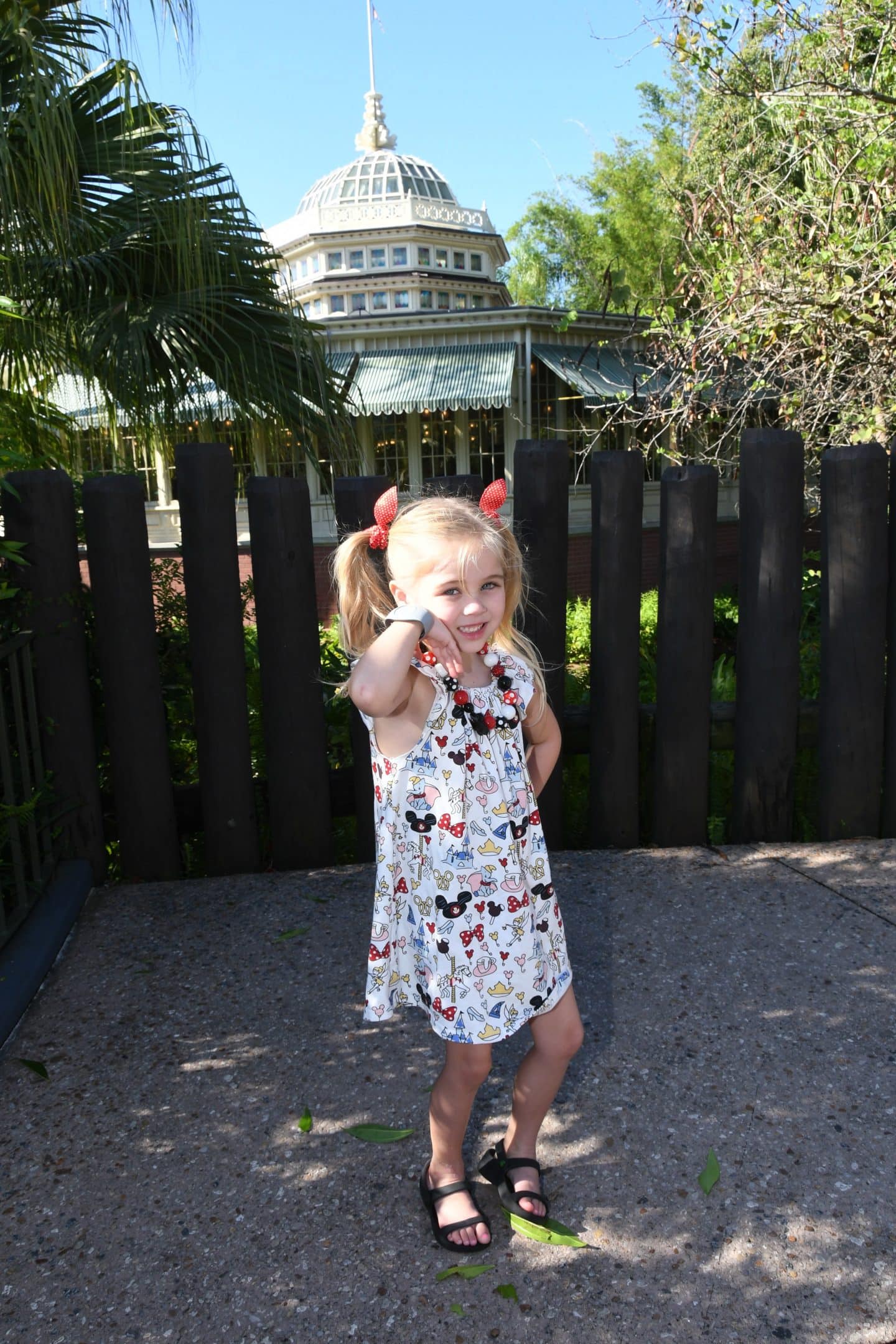 photo pass at Adventureland in magic kingdom