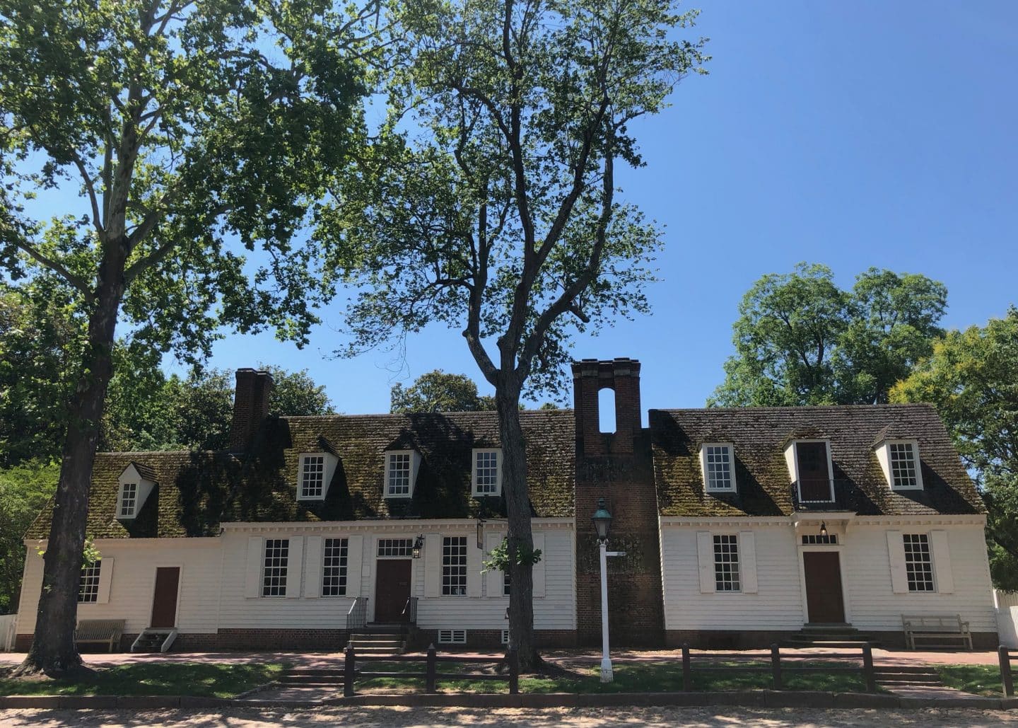 colonial snacks and apothecary in Colonial Williamsburg