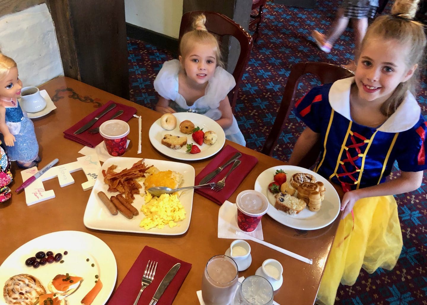 Akershus breakfast dining at Epcot