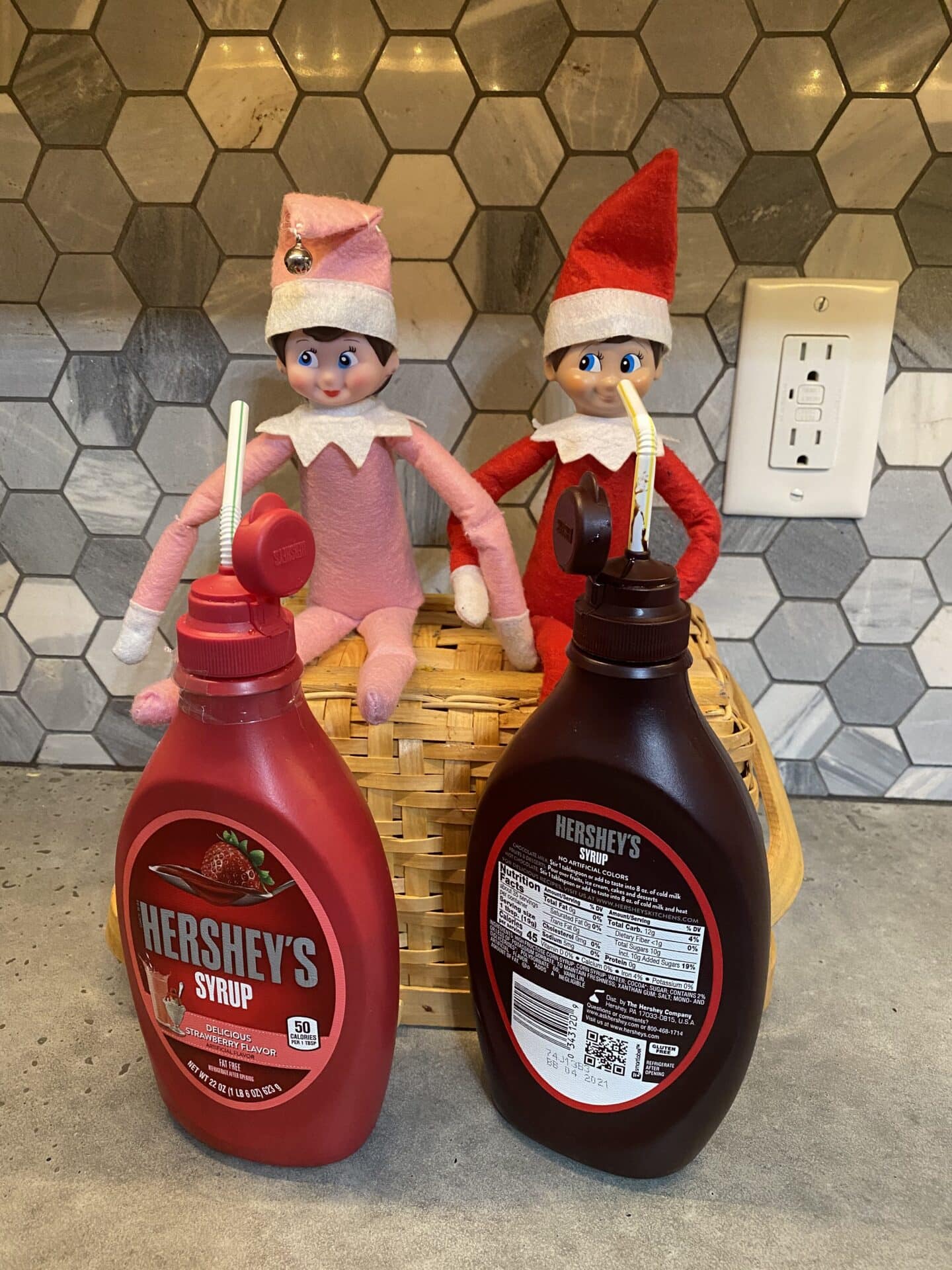 easy elf on the shelf ideas