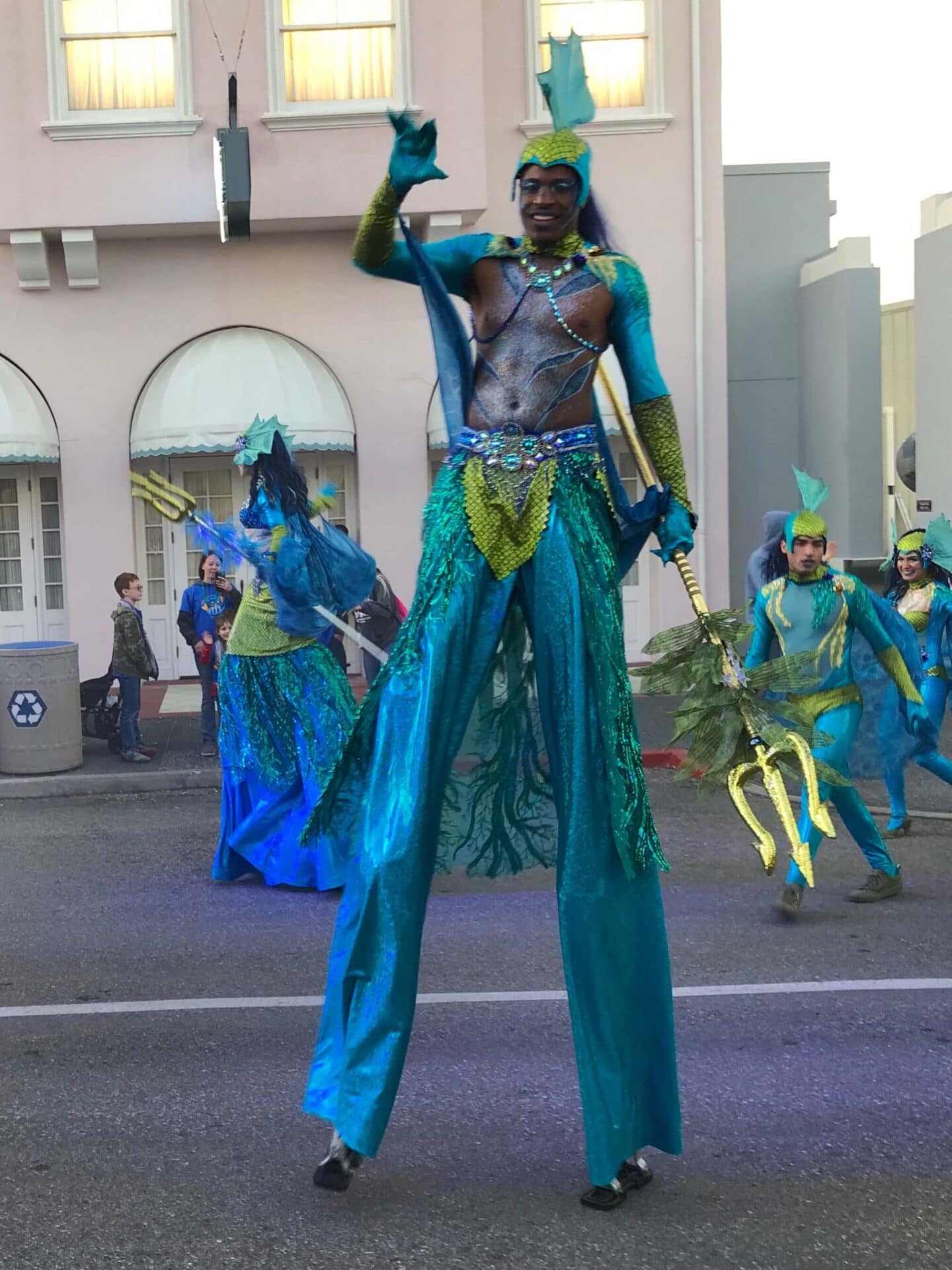 universal Orlando mardi gras parade - universal studios florida. the best universal Orland attractions with kids