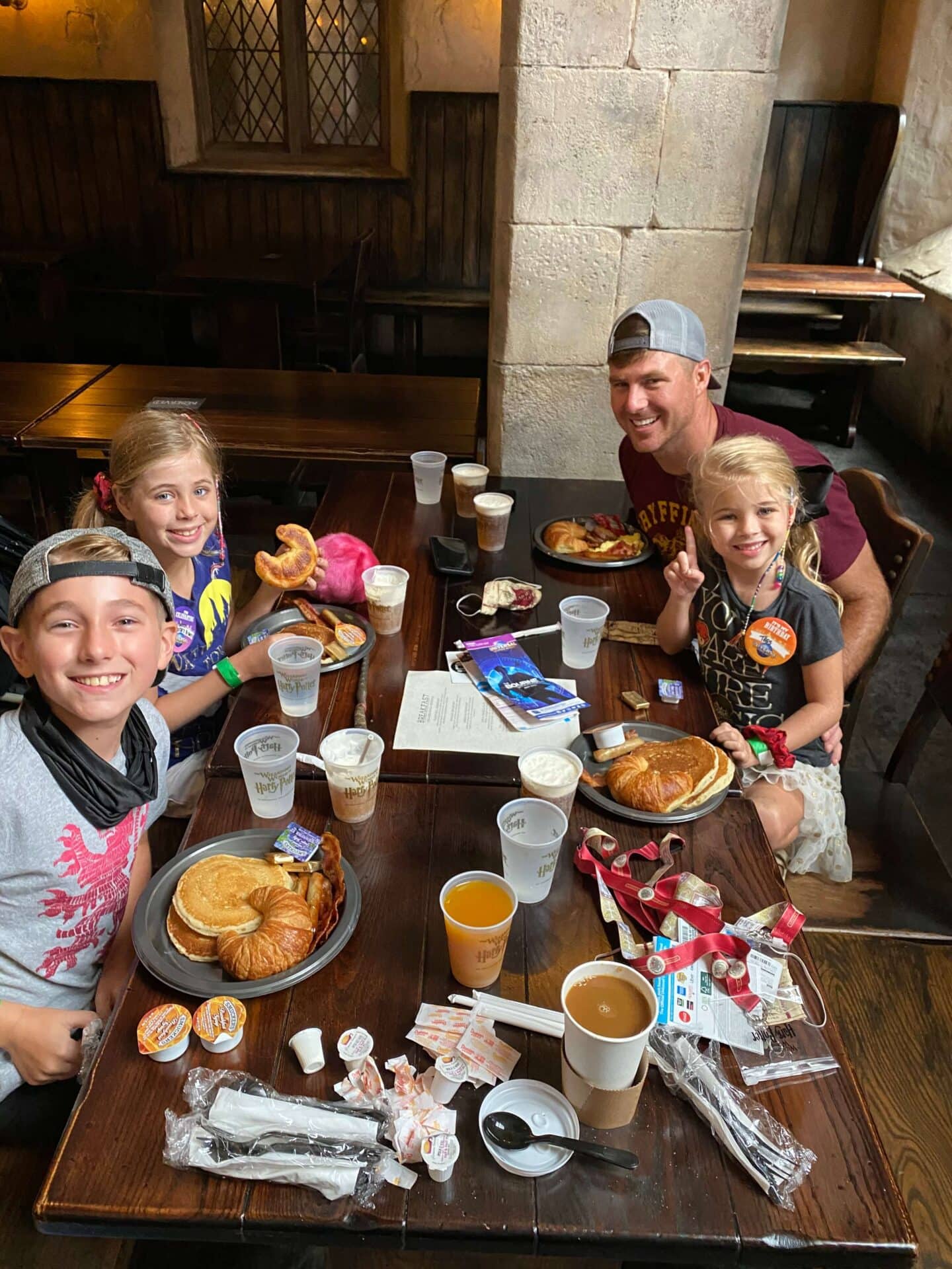 breakfast at leaky cauldron 