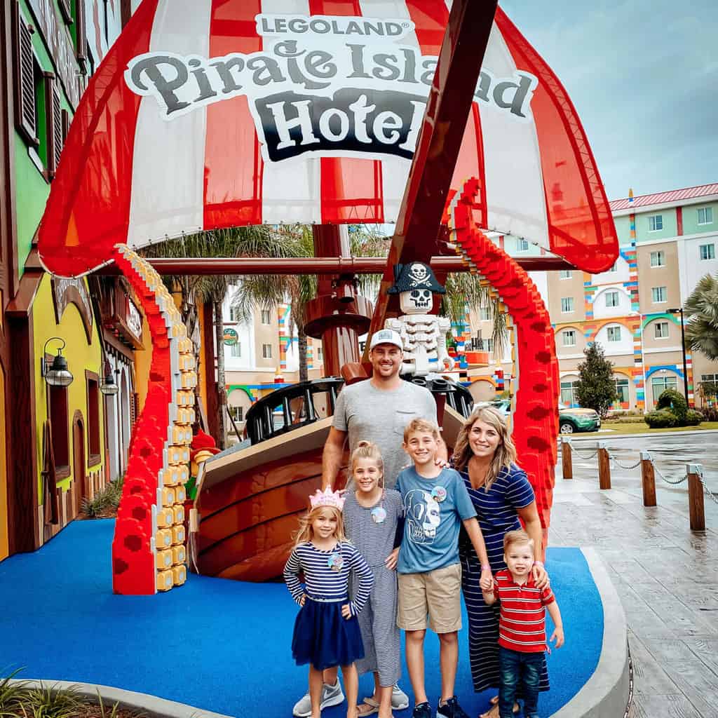 Tips for Visiting LEGOLAND Florida - LEGOLAND Travel Guide. LEGOLAND Pirate Island Hotel