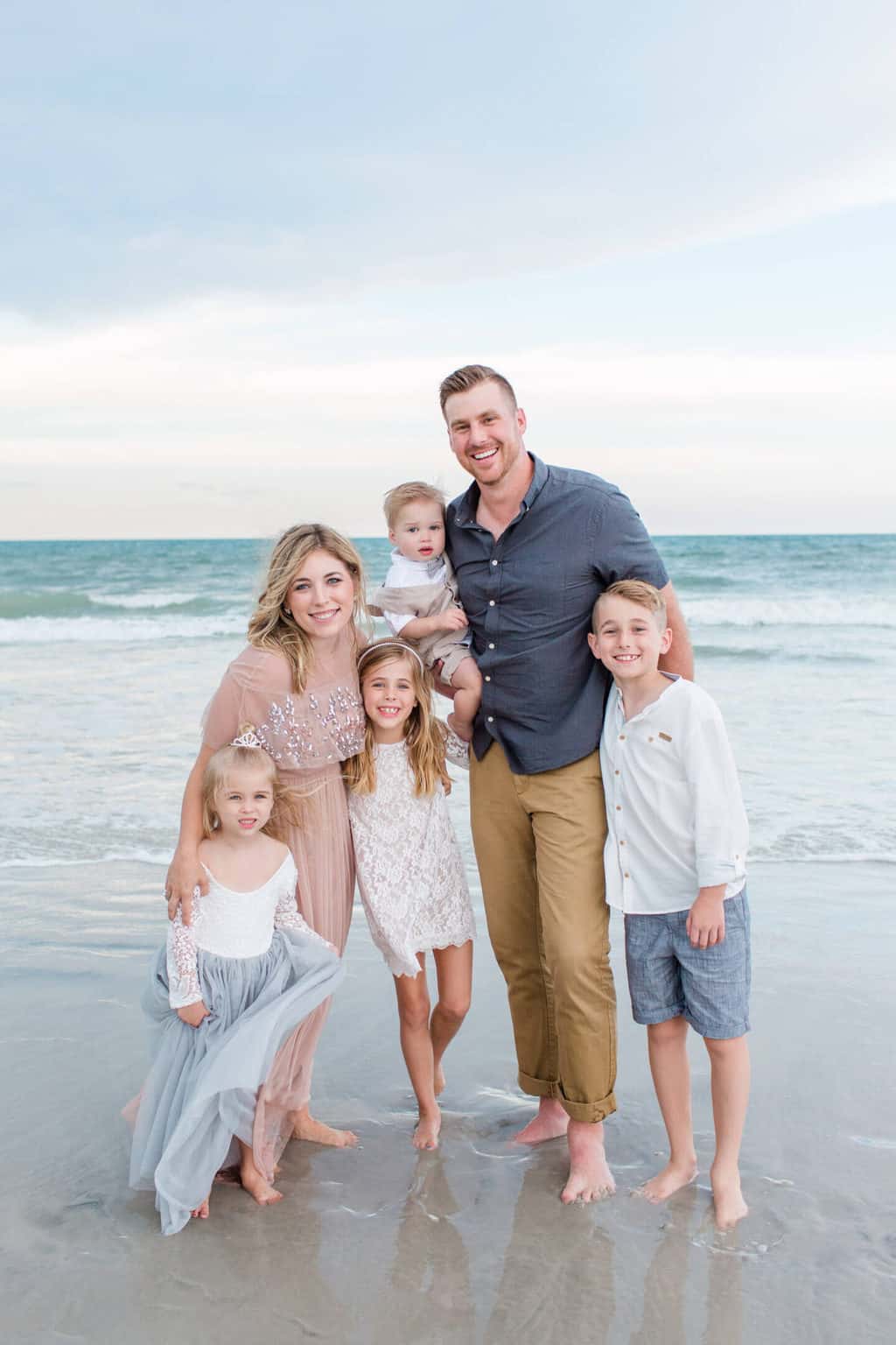 fancy outfits for beach family photos