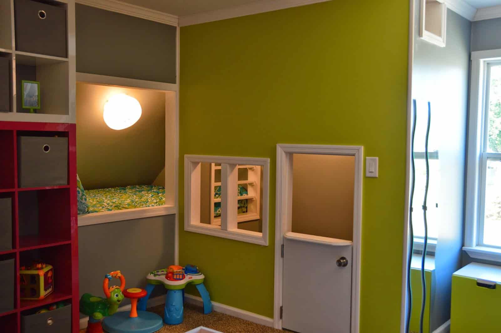 how to decorate a playroom