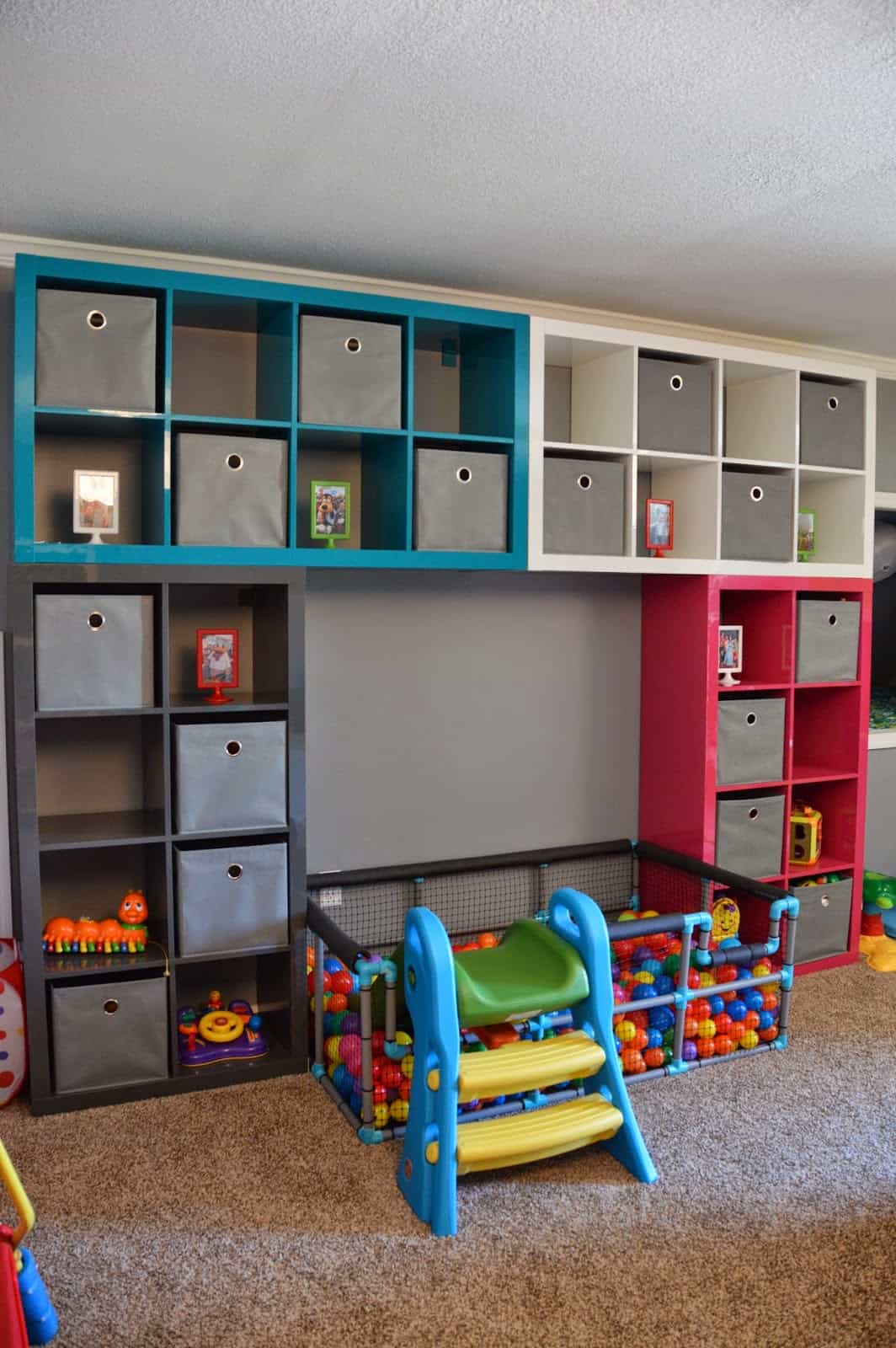 how to decorate a playroom