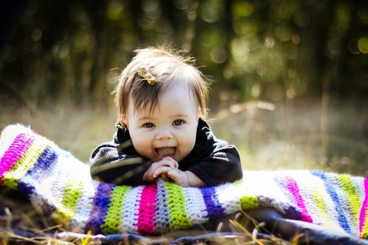 family picture ideas outside fall winter