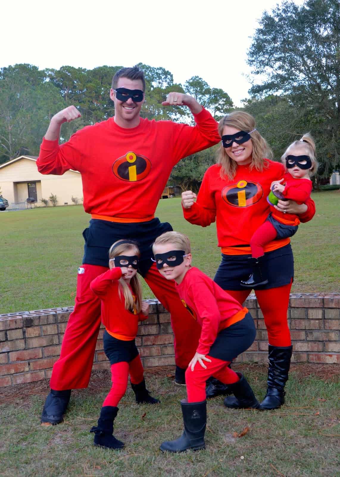 incredibles family halloween costumes