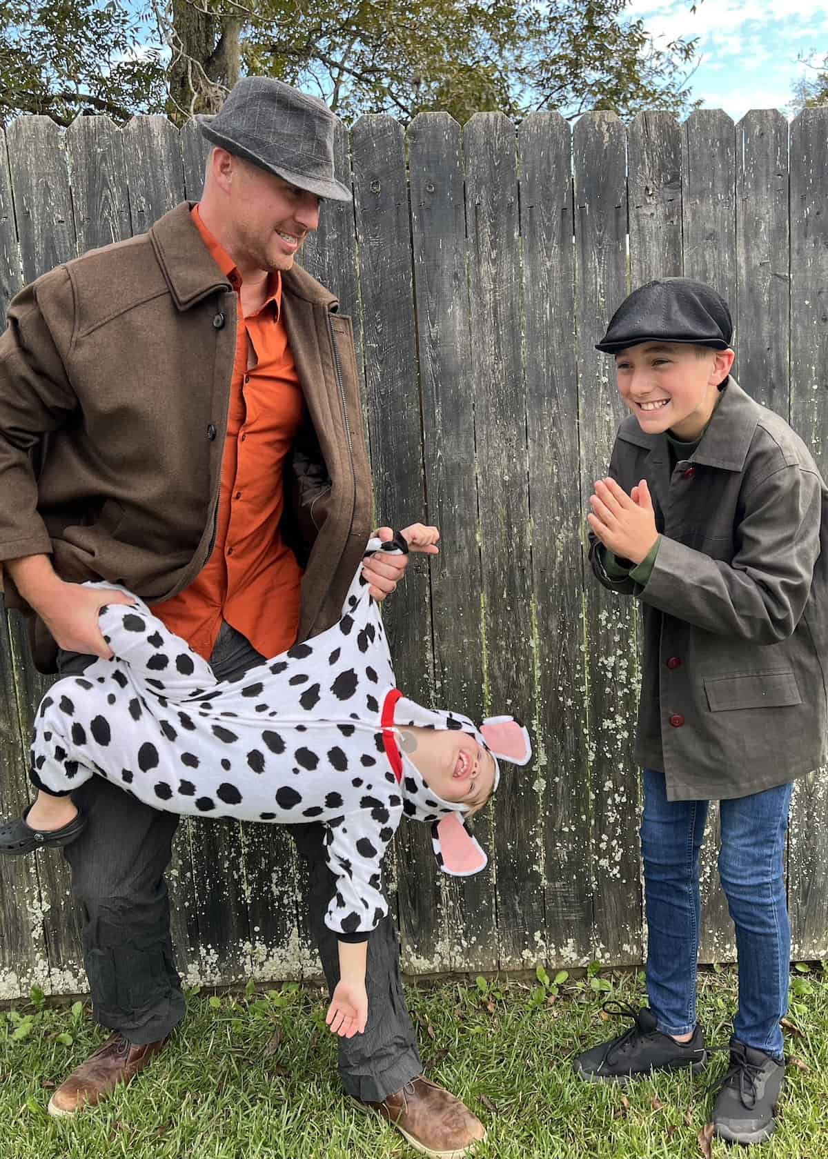 Cruella Family Costume Ideas for Halloween - an easy, DIY 101 Dalmatians family costume with a Cruella De Vil twist!