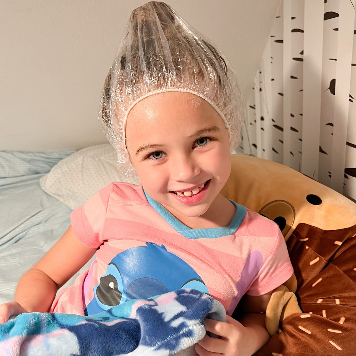 Lice treatment for kids: How to clean your house after lice as well as how to clean brushes with lice to prevent lice in the future.  