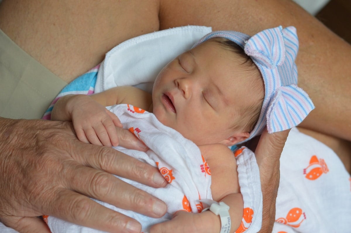 Newborn Sleep Guide: Helping Your New Baby Sleep