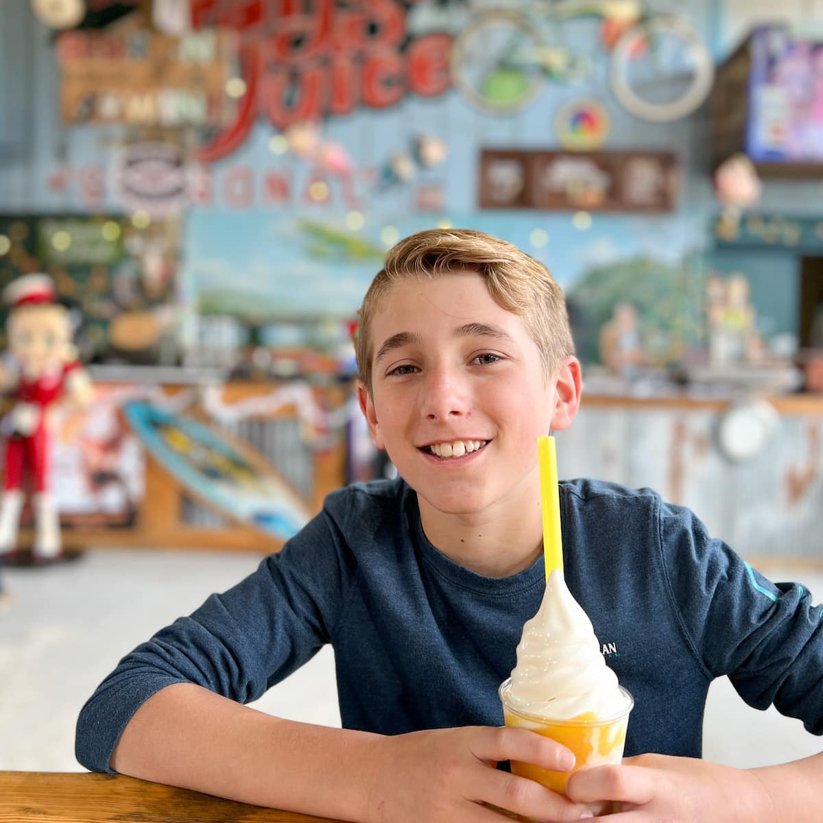 Showcase of Citrus in Orlando Florida a great day of family fun and an old time general store with famous orange creamsicle