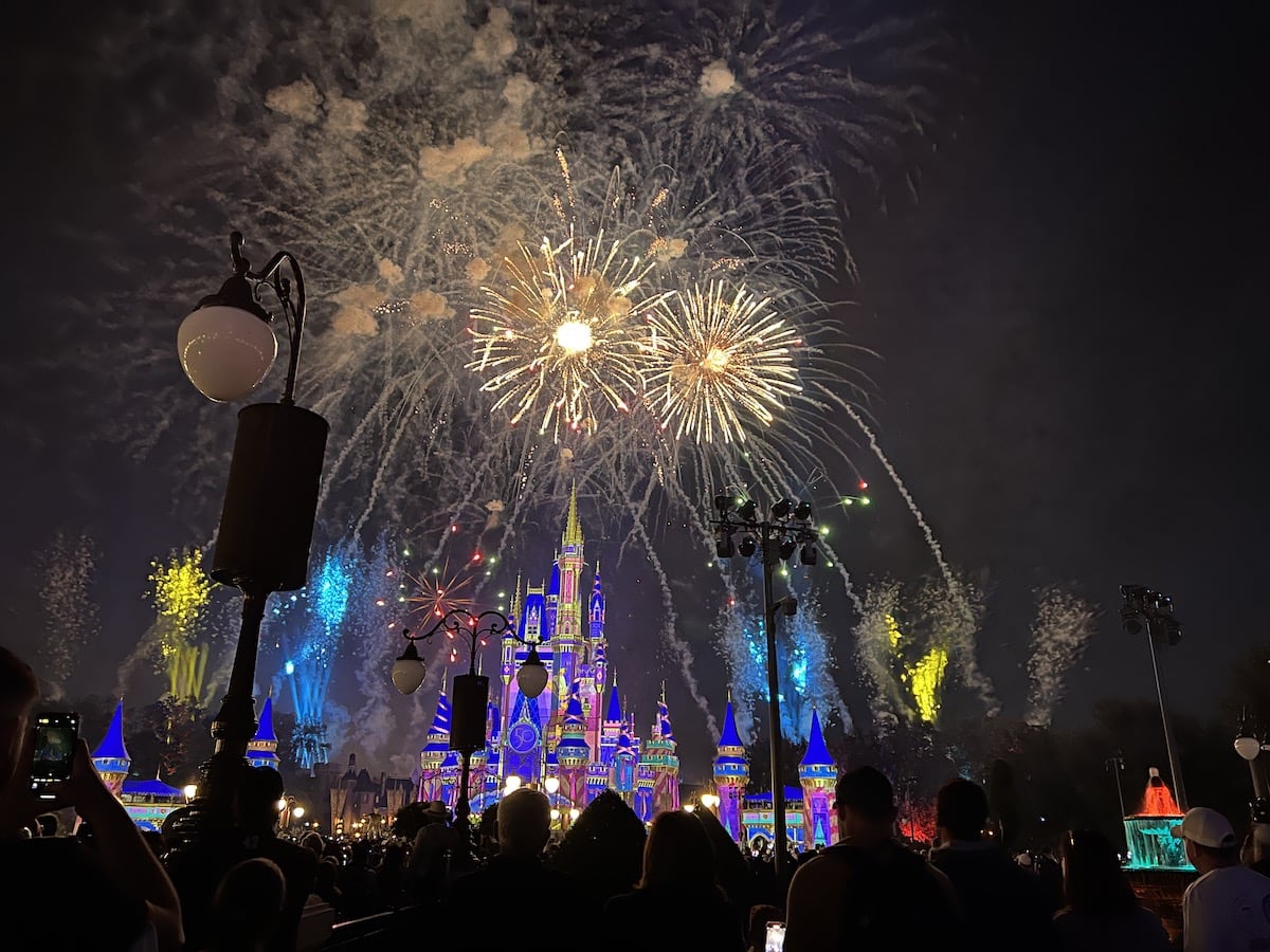 disney enchantment treats and seats disney fireworks dessert party magic kingdom