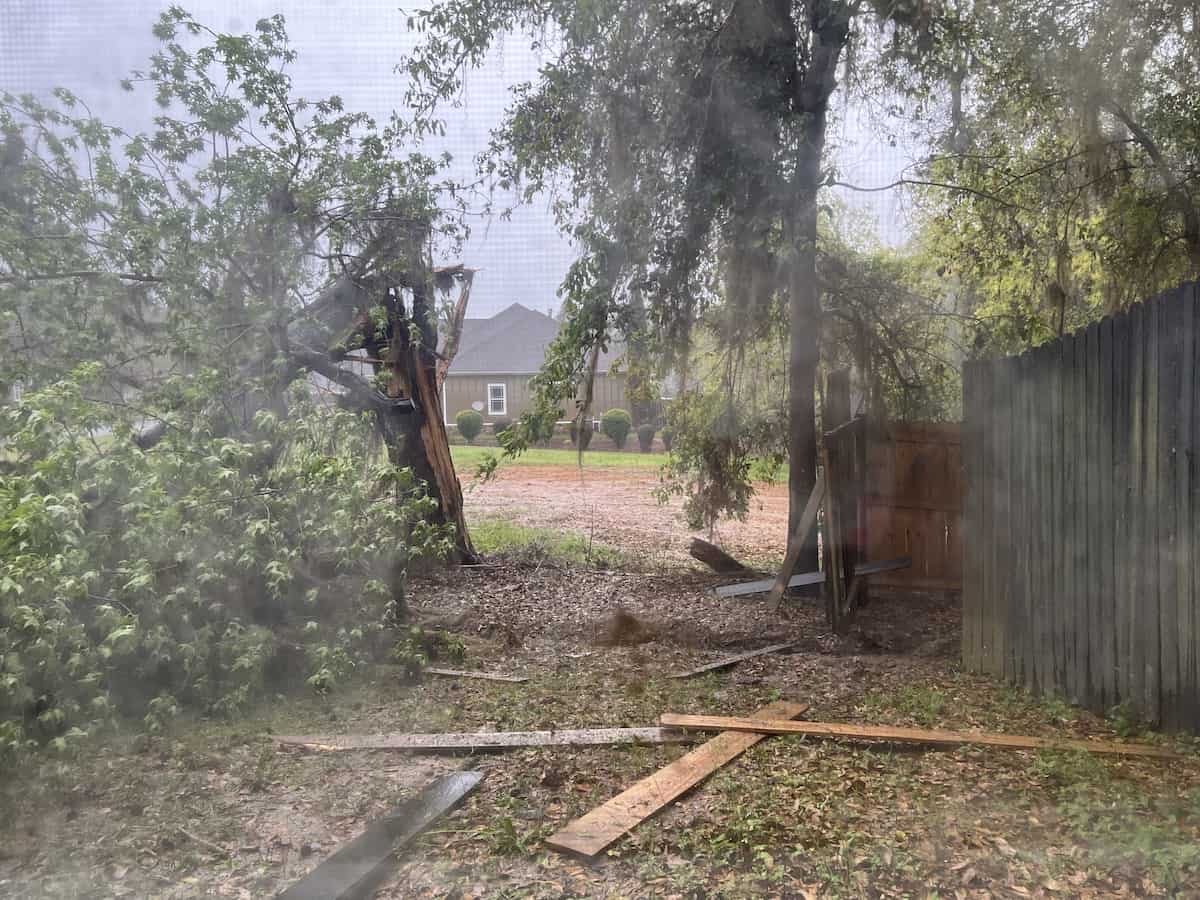 Lightning damage to house - when lightning strikes your house. What I learned when my house was struck by lightning. 