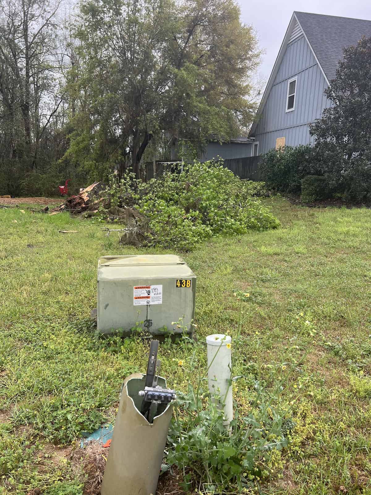 Lightning damage to house - when lightning strikes your house. What I learned when my house was struck by lightning. 