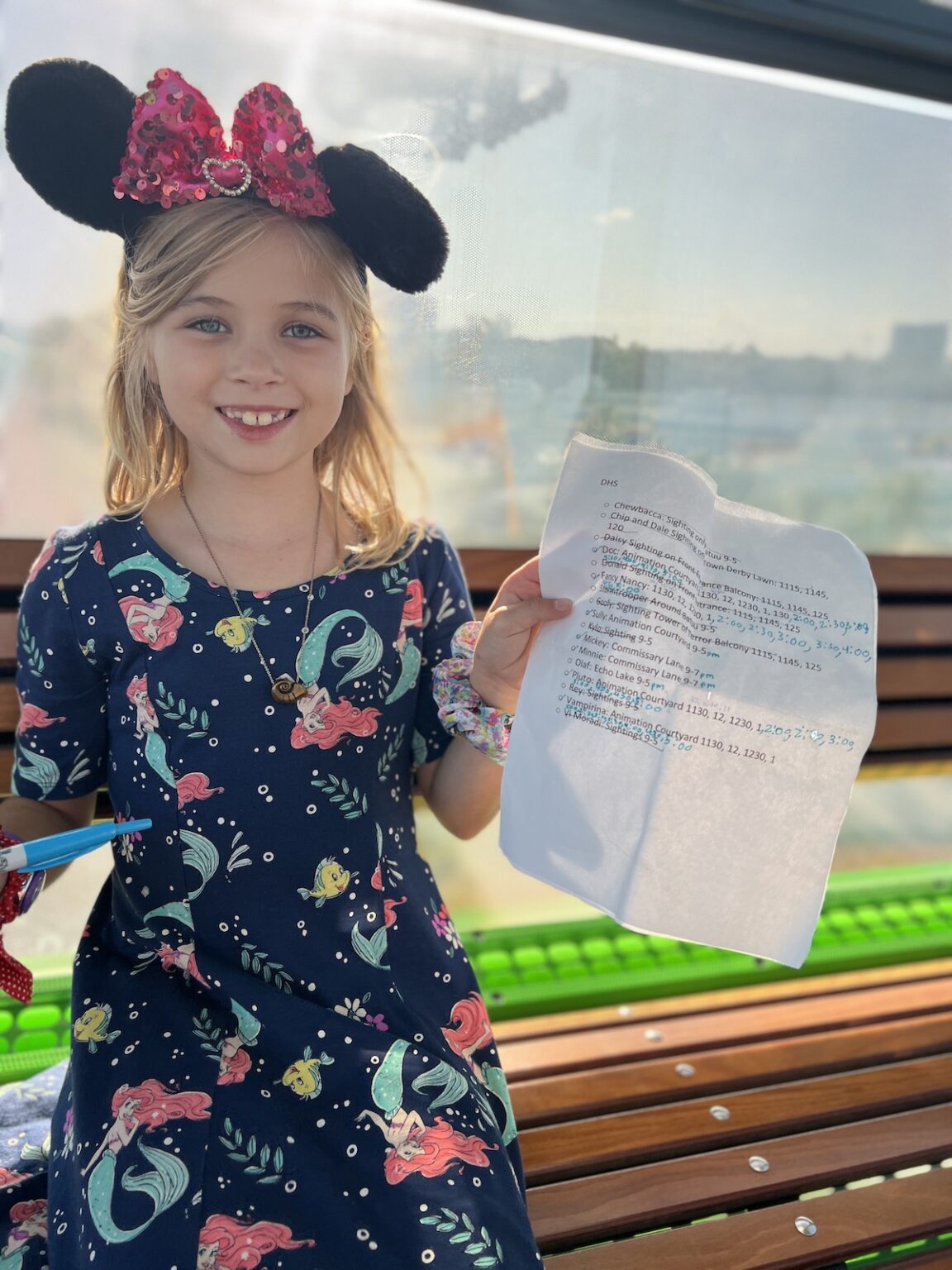 How to Meet Characters at Disney World Tips for Disney World Character