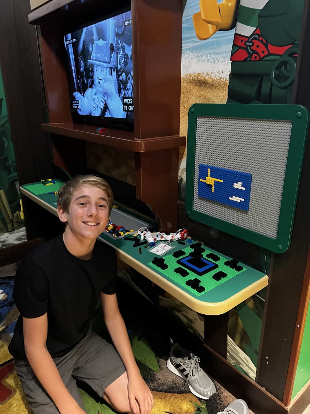 legoland pirate hotel room with lego 