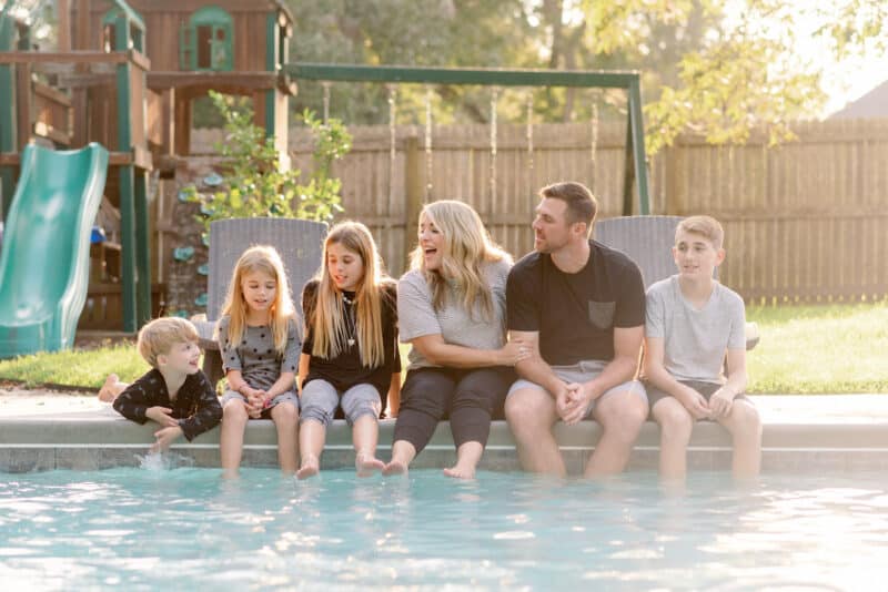 Family Photos at Home Before Moving: Lifestyle Photography at Home