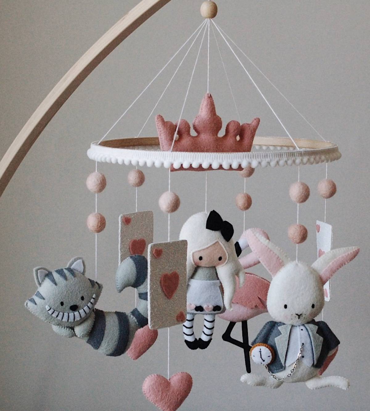 alice in wonderland themed nursery - alice in wonderland nursery ideas