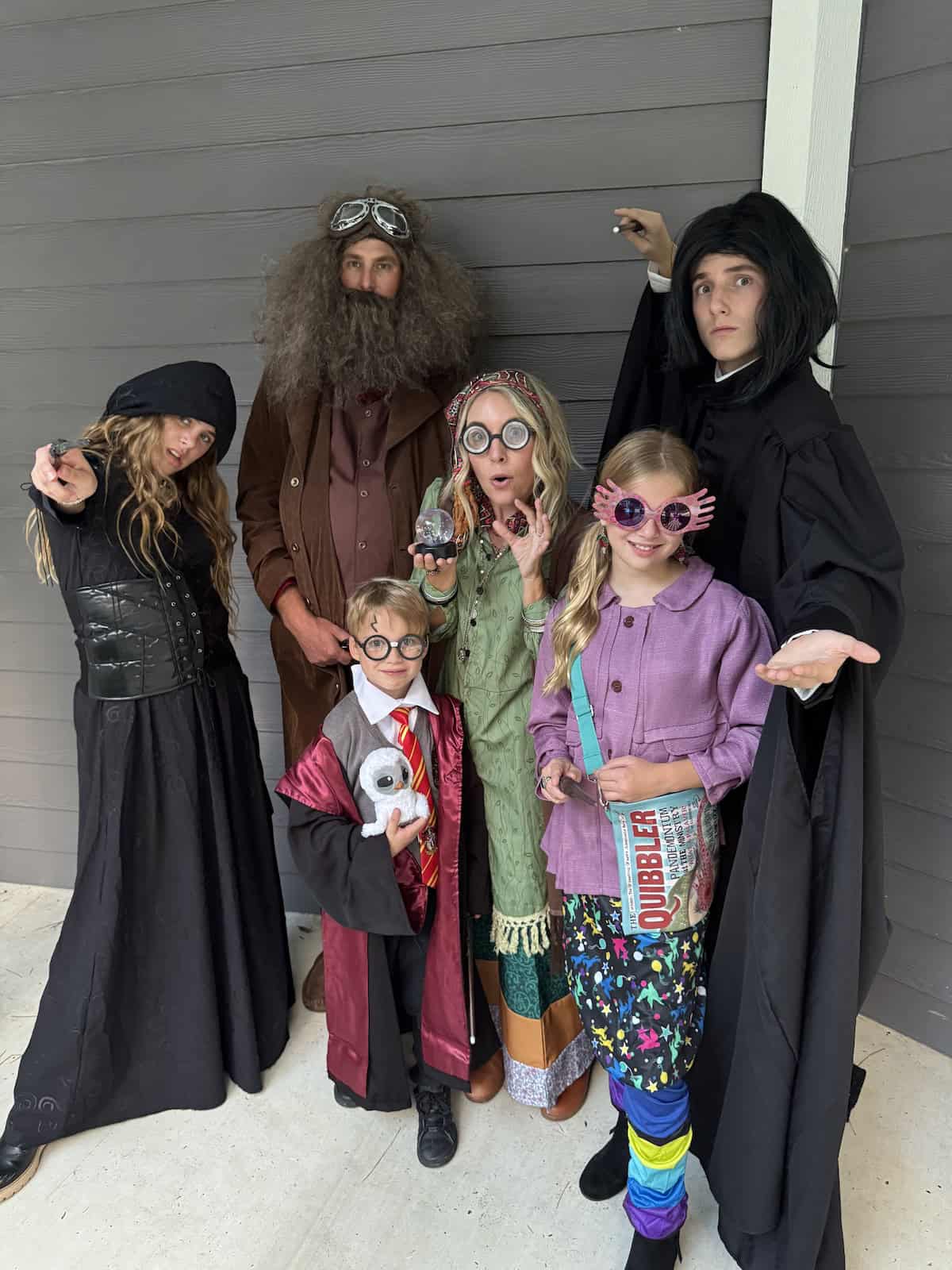 Harry Potter Family Halloween Costumes Perfect for Hogwarts