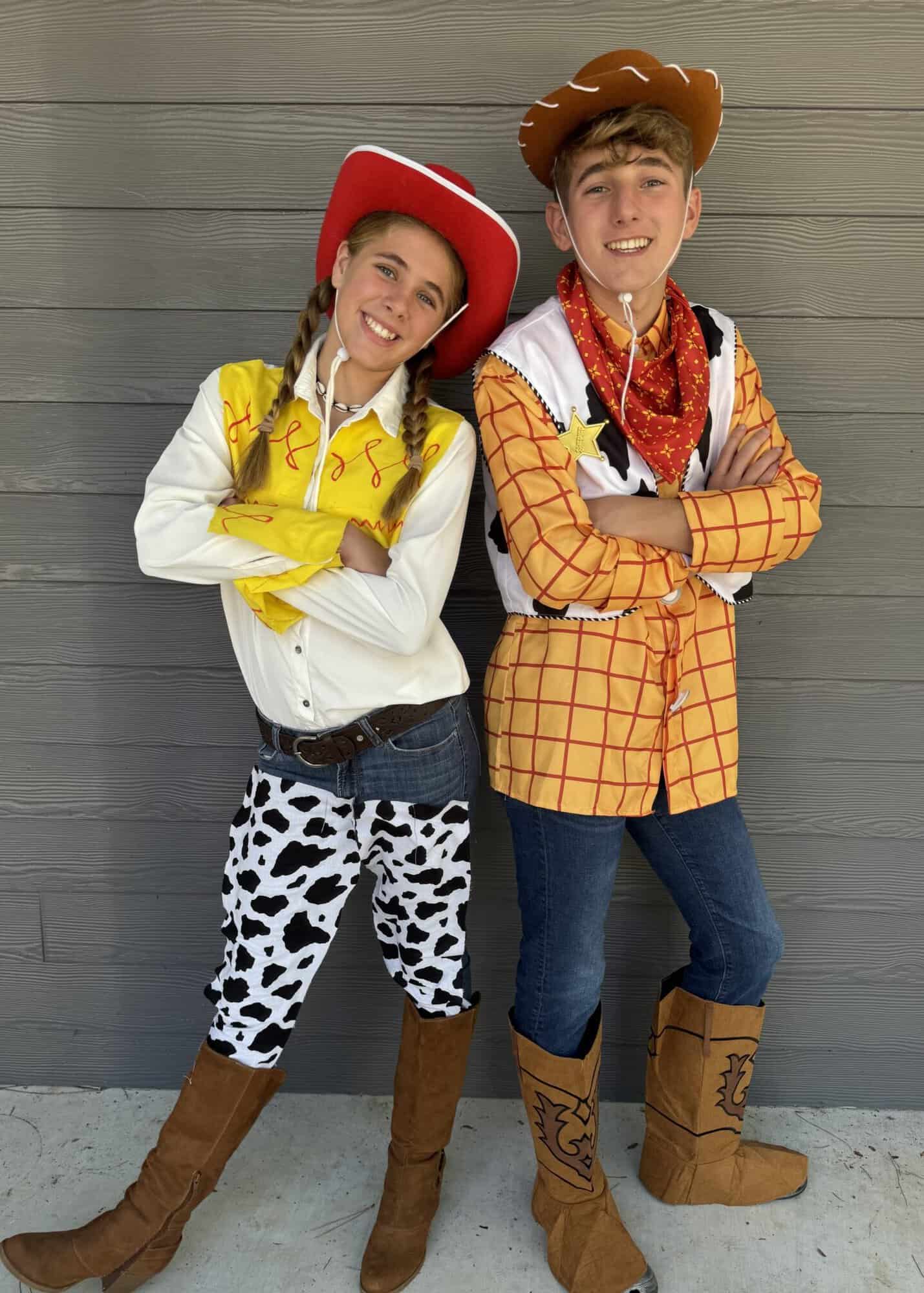 diy toy story family costumes woody and jessie
